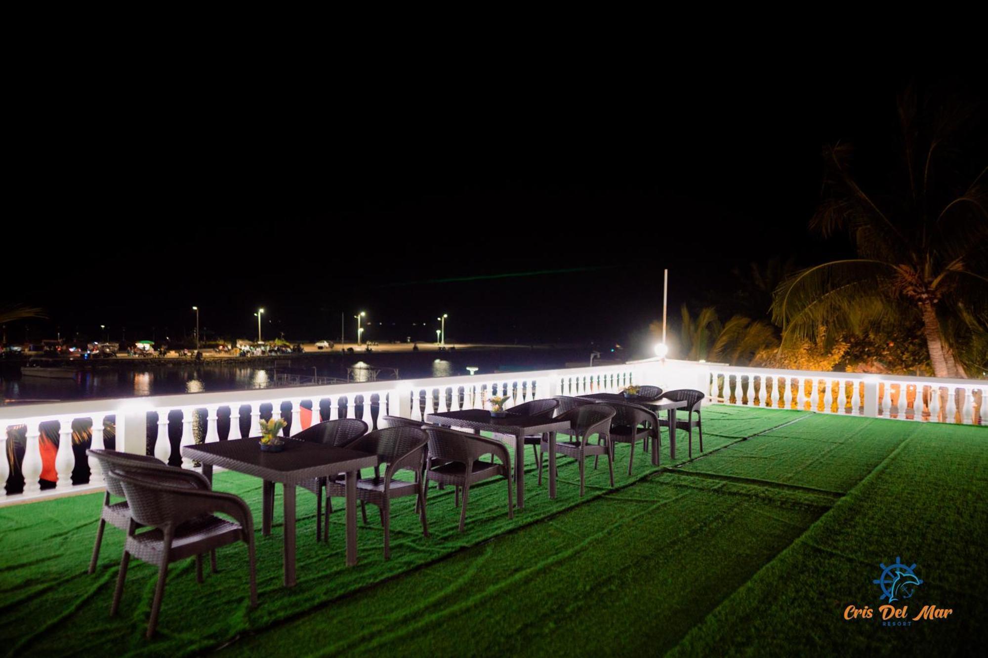 Cris Del Mar Resort Bolinao 外观 照片