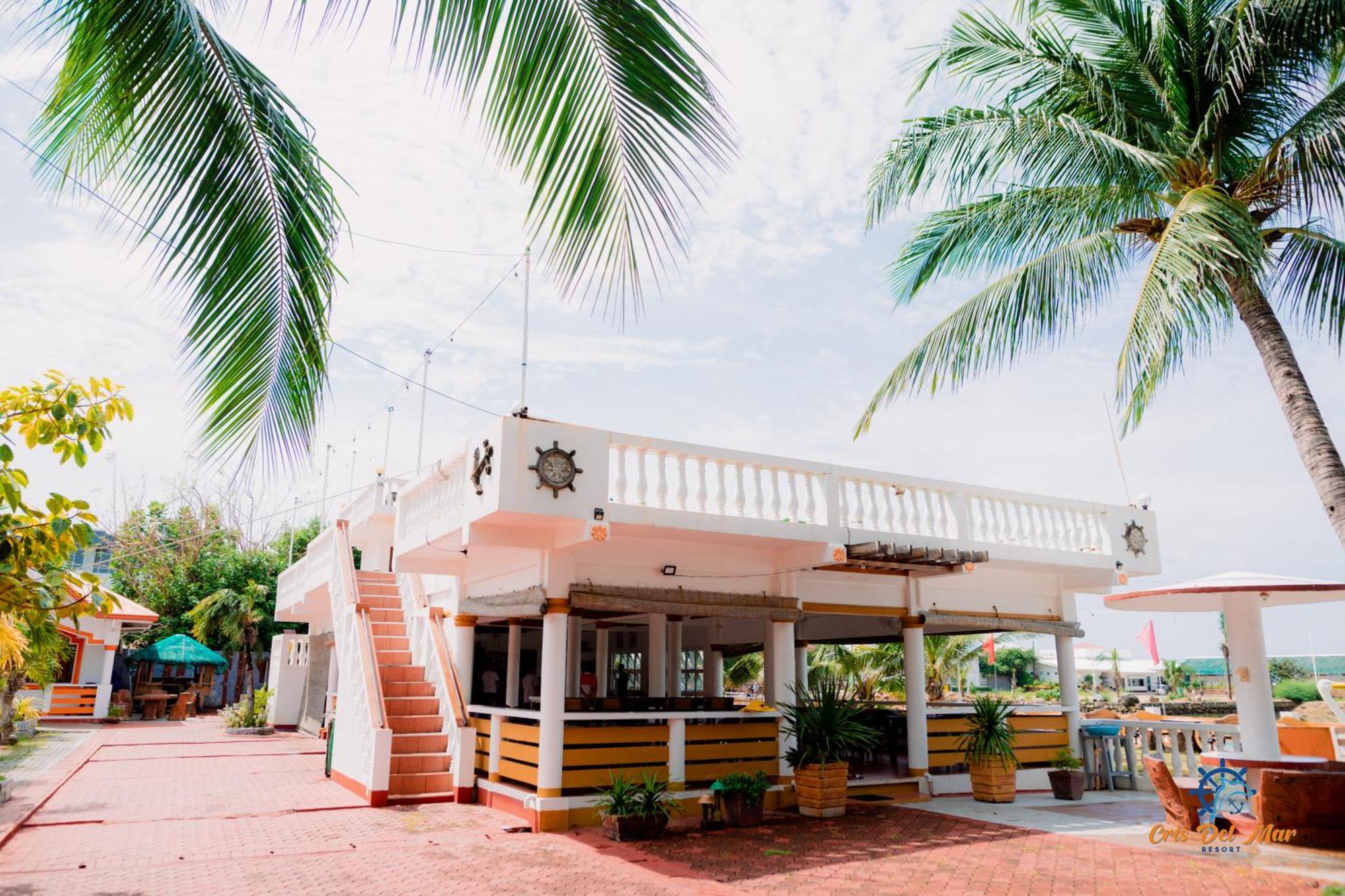 Cris Del Mar Resort Bolinao 外观 照片