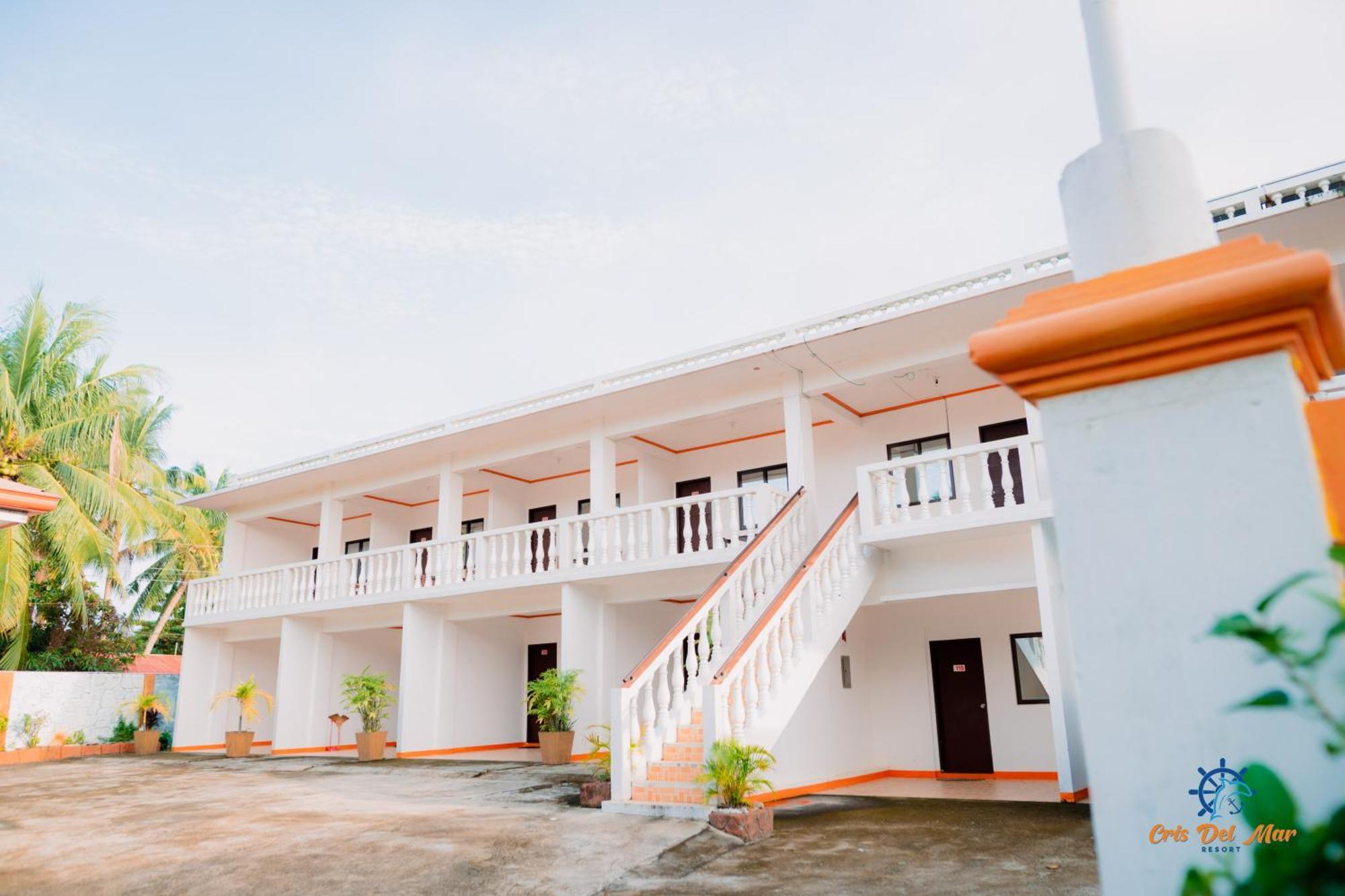 Cris Del Mar Resort Bolinao 客房 照片