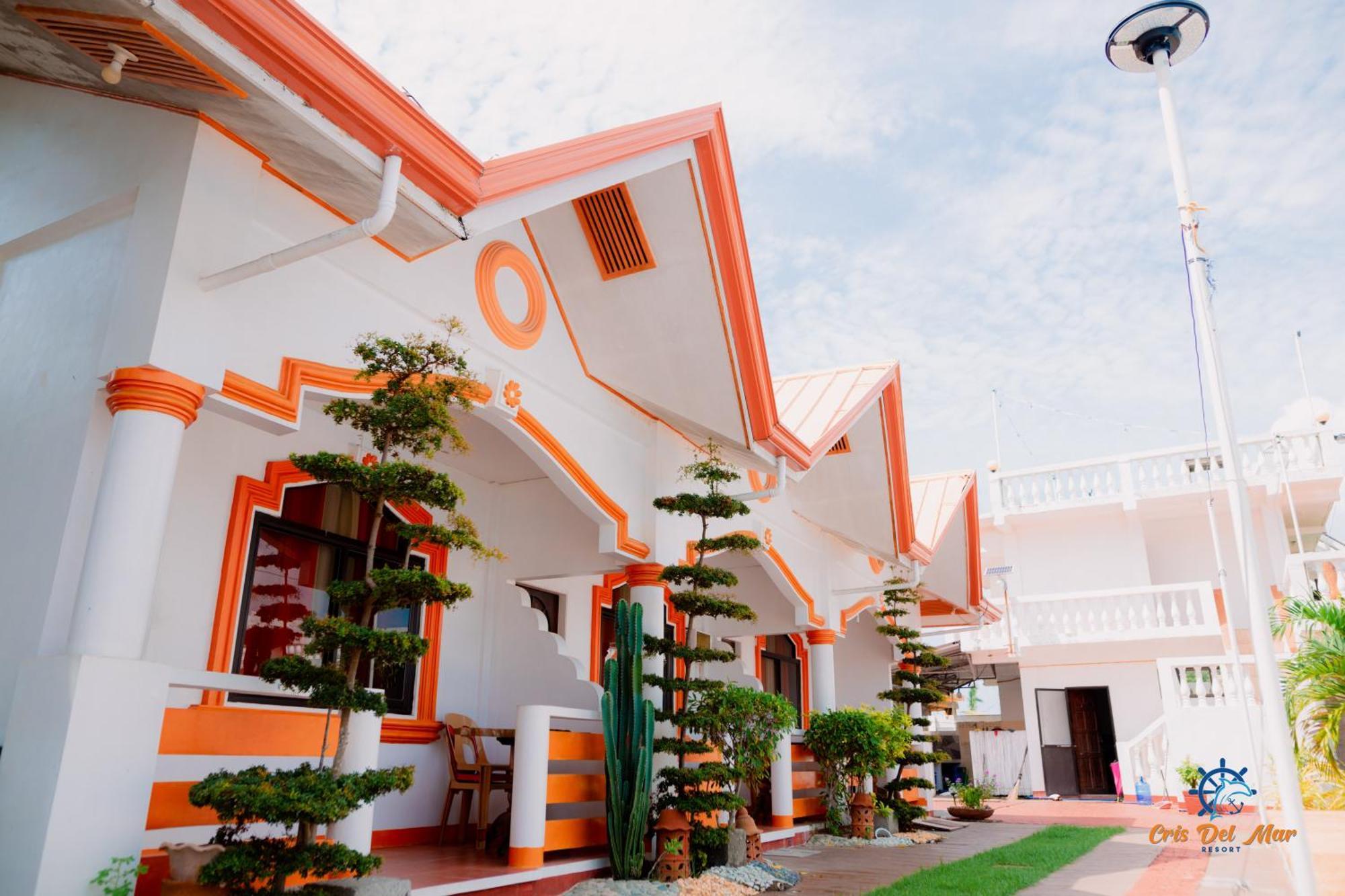 Cris Del Mar Resort Bolinao 客房 照片